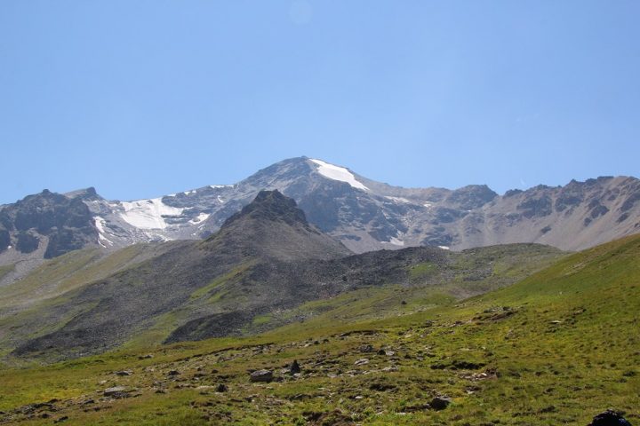 Вид на Балыксубаши из долины Исламчат