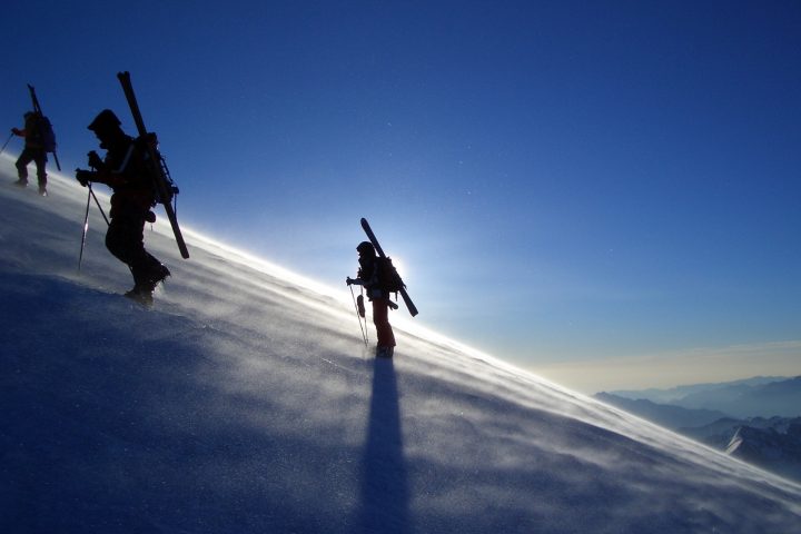 Восхождение на Эльбрус с лыжами